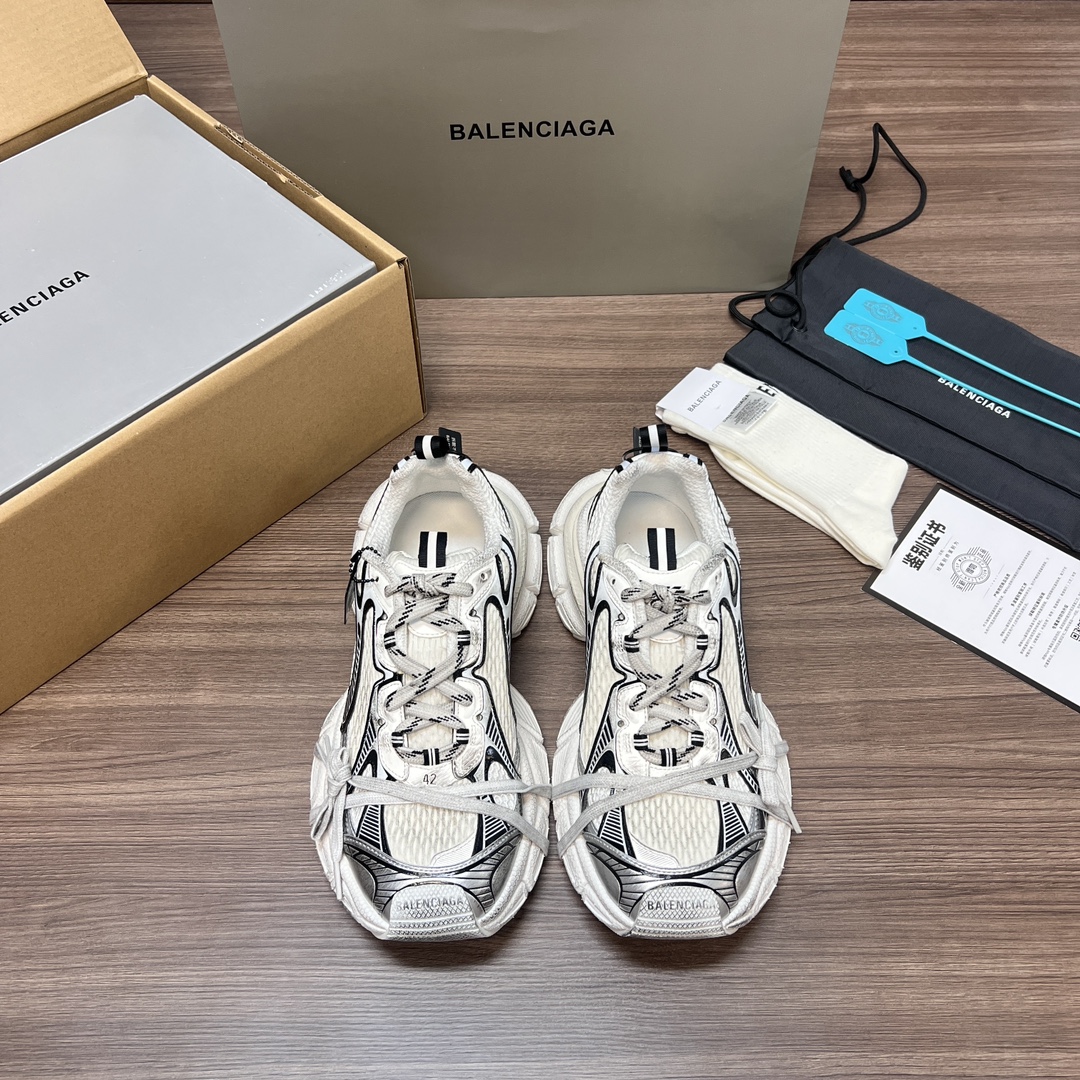 Balenciaga Shoes Sneakers Black White Track