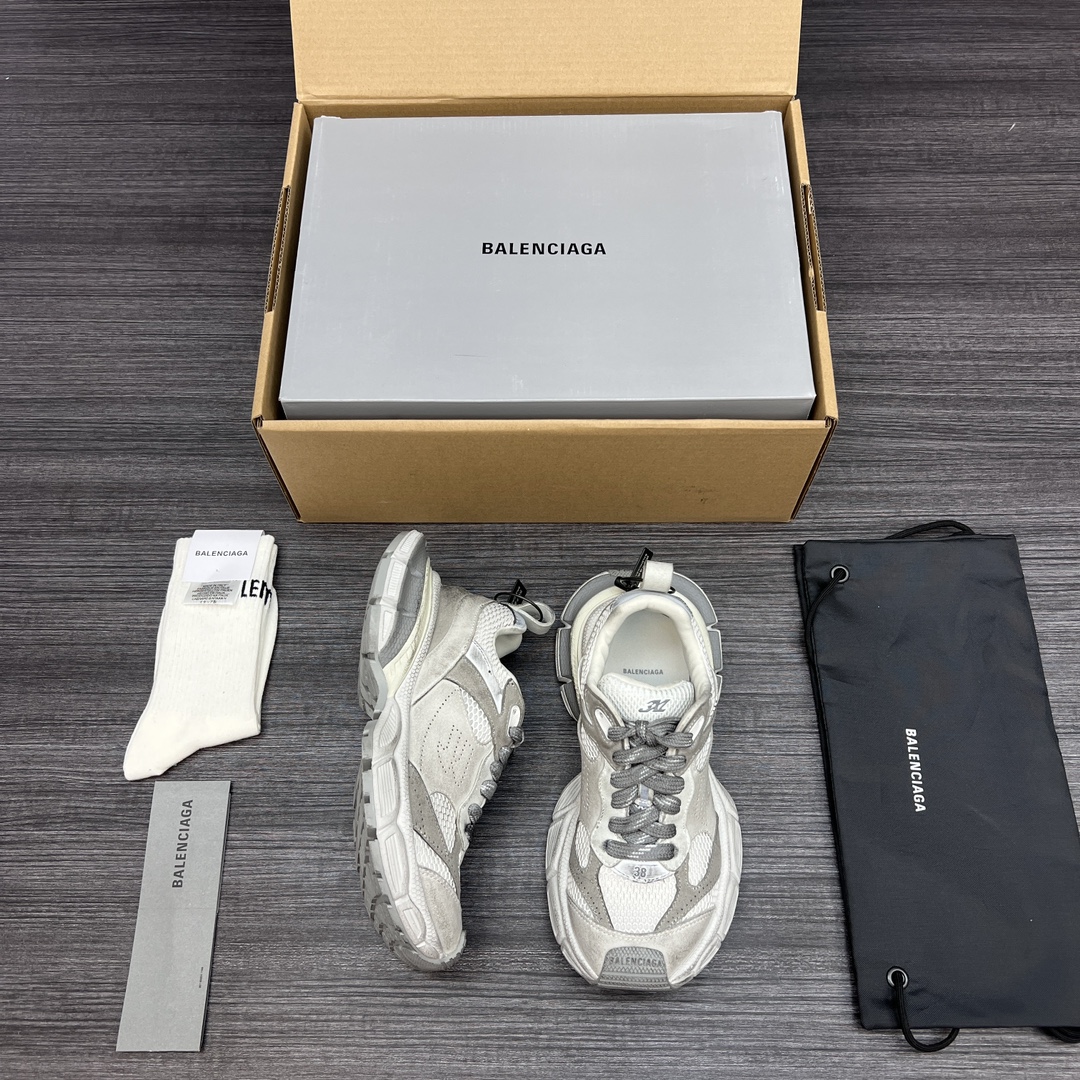Balenciaga 纯 本 Balenciaga Phantom Sneaker 巴黎世家全新做旧 #3XL 10.5代潮流跑鞋