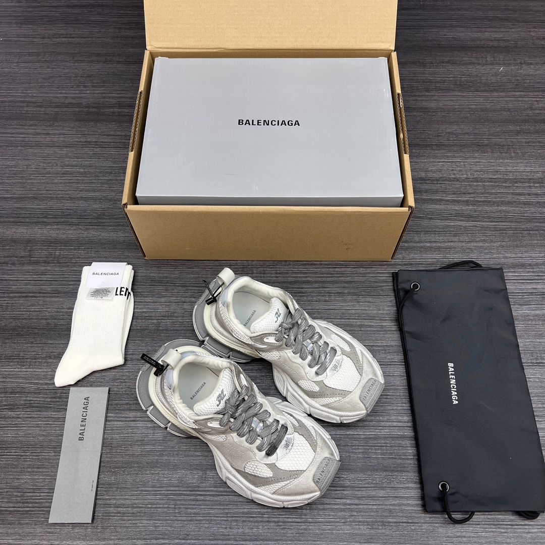 Balenciaga 纯 本 Balenciaga Phantom Sneaker 巴黎世家全新做旧 #3XL 10.5代潮流跑鞋