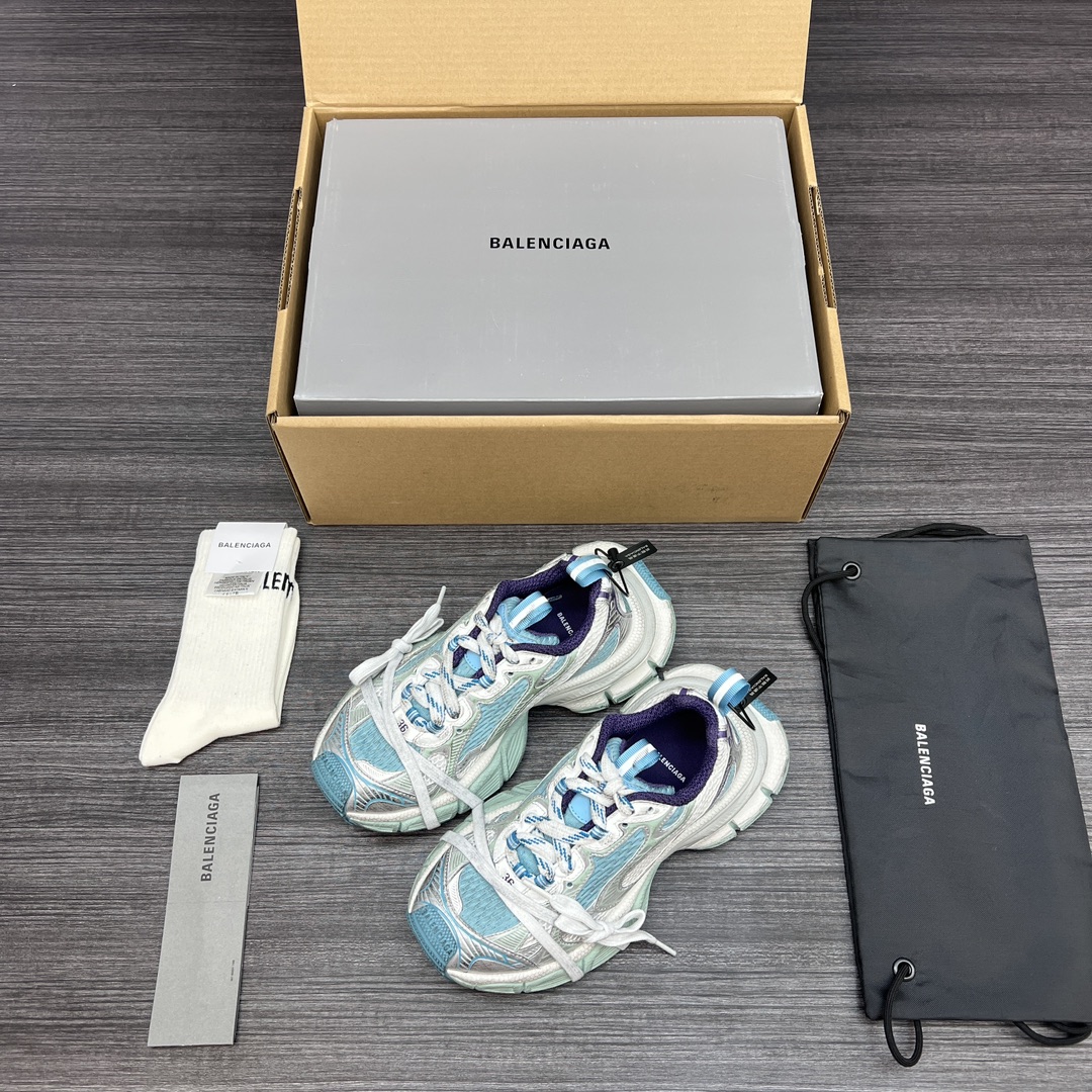 NO:228973,The pure original version of Balenciaga Phantom Sneaker Balenciaga new old 3XL ten generation old silver blue purple trend running shoes. While continuing the outdoor contour and complex upper structure of the Track Trainer, the new version adds transparent strap parts to the heel, making the whole shoe look more retro. Packaging: Full set of original packaging reinforced aircraft box packaging!  Number of codes: 35-46 codes!  (One size larger, wear 42 shots and 41 shots), casual shoes/sports shoes, balenciaga, balenciaga, tom ford, sneakers19860909纯原版本Balenciaga Phantom Sneaker 巴黎世家全新做旧3XL 十代做旧银蓝紫潮流跑鞋 在延续 Track Trainer 户外轮廓和复杂鞋面结构的同时,新版本在后跟位置增加了透明带的部件,整鞋看起来更加复古. 包装:全套原版包装加固飞机盒包装！ 码数:35-46码！(偏大一码 穿42拍41),休闲鞋/运动鞋,balenciaga,balenciaga,tom ford,sneakers,Women's Shoes
