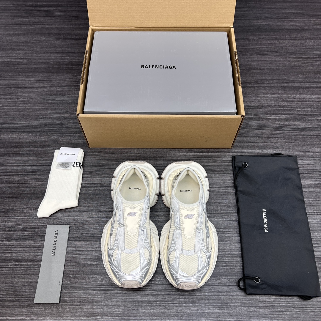 NO:228950,Pure original version of Balenciaga Phantom Sneaker Balenciaga 3XL meter silver one-piece pedal. While continuing the outdoor contour and complex upper structure of the Track Trainer, the new model uses breathable mesh spliced ​​metal embossed leather, and the entire upper is integrated with stitched and lasted. Packaging: Full set of original packaging reinforced aircraft box packaging!  Number of codes: 35-46 codes!  (One size larger, wear 42 shots and 41 shots), casual shoes/sports shoes, balenciaga, balenciaga, tom ford, sneakers19860909纯原版本Balenciaga Phantom Sneaker 巴黎世家3XL米银色一脚蹬 在延续 Track Trainer 户外轮廓和复杂鞋面结构的同时,新款采用了透气网布拼接金属压纹皮料 整鞋面一体缝合拉帮套楦成型. 包装:全套原版包装加固飞机盒包装！ 码数:35-46码！(偏大一码 穿42拍41),休闲鞋/运动鞋,balenciaga,balenciaga,tom ford,sneakers,Women's Shoes