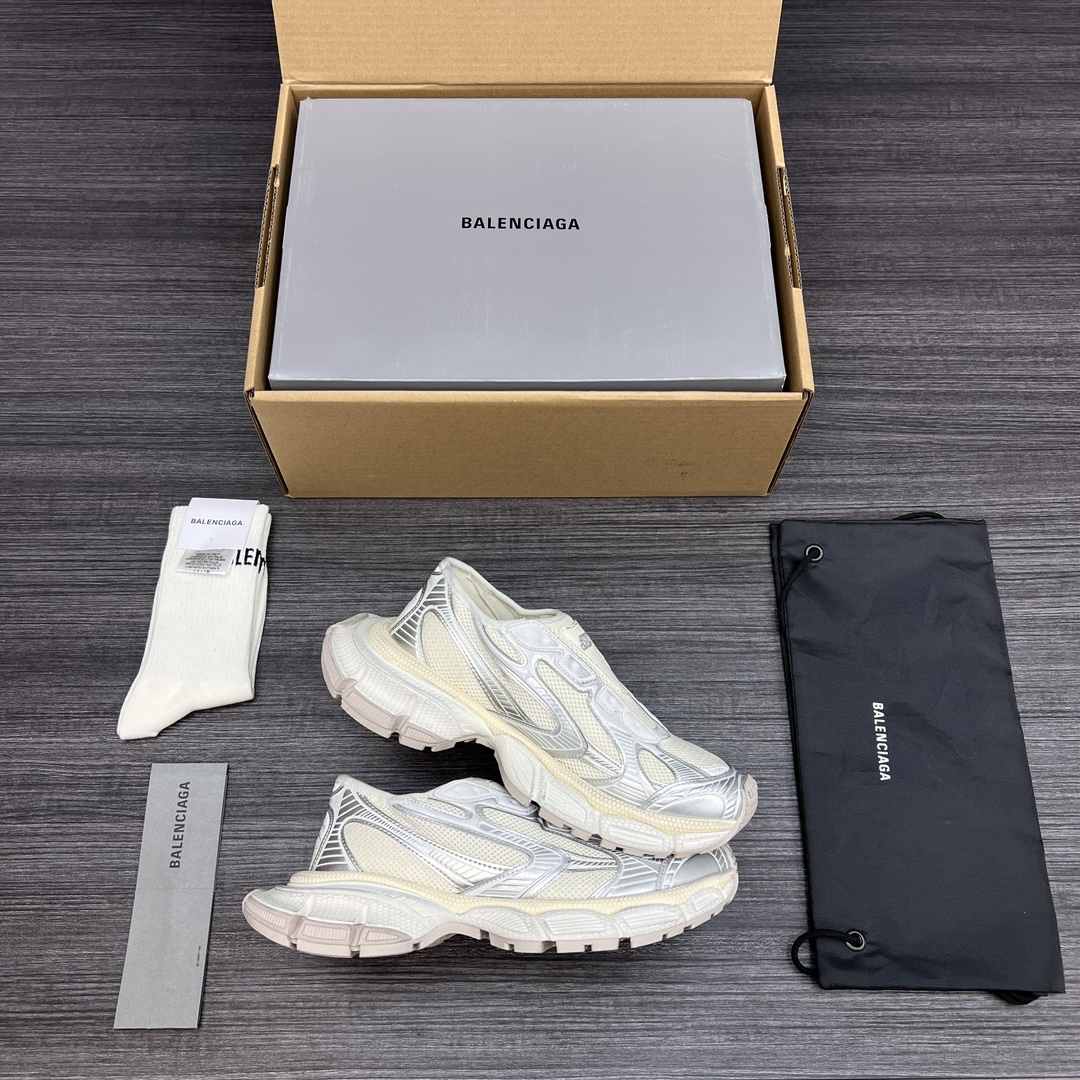 Balenciaga 纯 本Balenciaga Phantom Sneaker 巴黎世家3XL米银色一脚蹬 在延续 Track Trainer 户外轮廓和复杂鞋面结构的同时