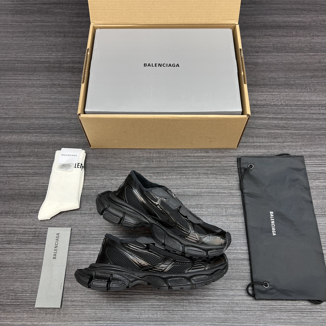 Balenciaga 纯 本Balenciaga Phantom Sneaker 巴黎世家3XL黑色一脚蹬 在延续 Track Trainer 户外轮廓和复杂鞋面结构的同时
