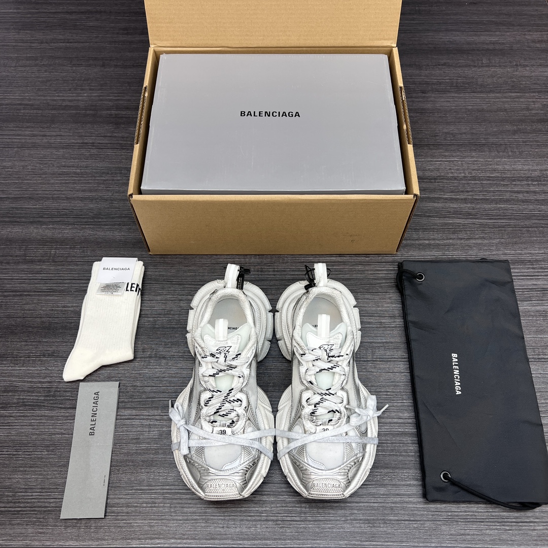 Balenciaga Balenciaga Phantom Sneaker 巴黎世家全新做旧 #3XL 白银网纱十代潮流跑鞋