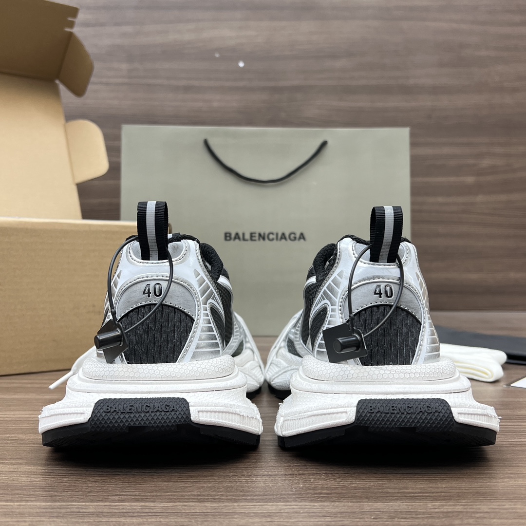 Balenciaga Balenciaga Phantom Sneaker 巴黎世家全新做旧 #3XL 十代白银灰潮流跑鞋
