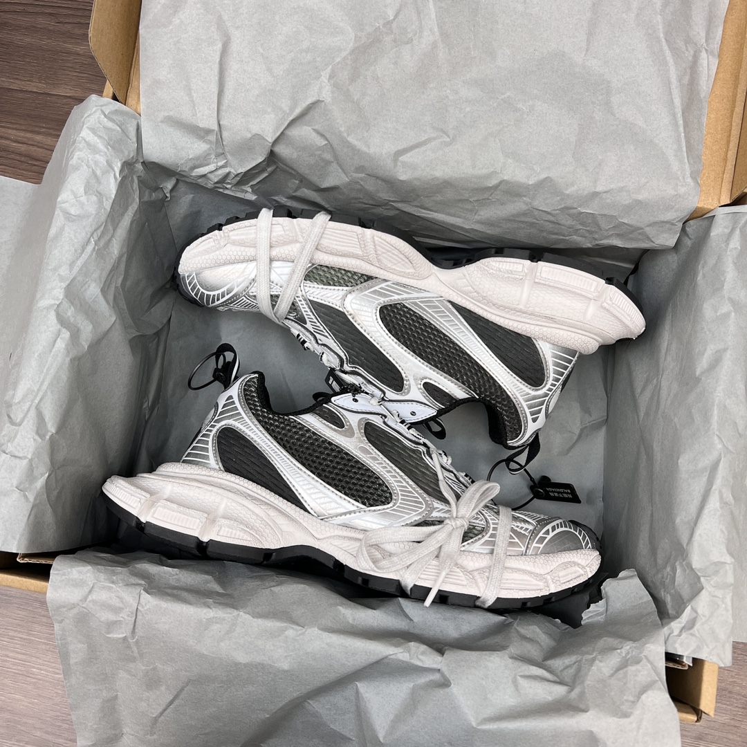 Balenciaga Balenciaga Phantom Sneaker 巴黎世家全新做旧 #3XL 十代白银灰潮流跑鞋