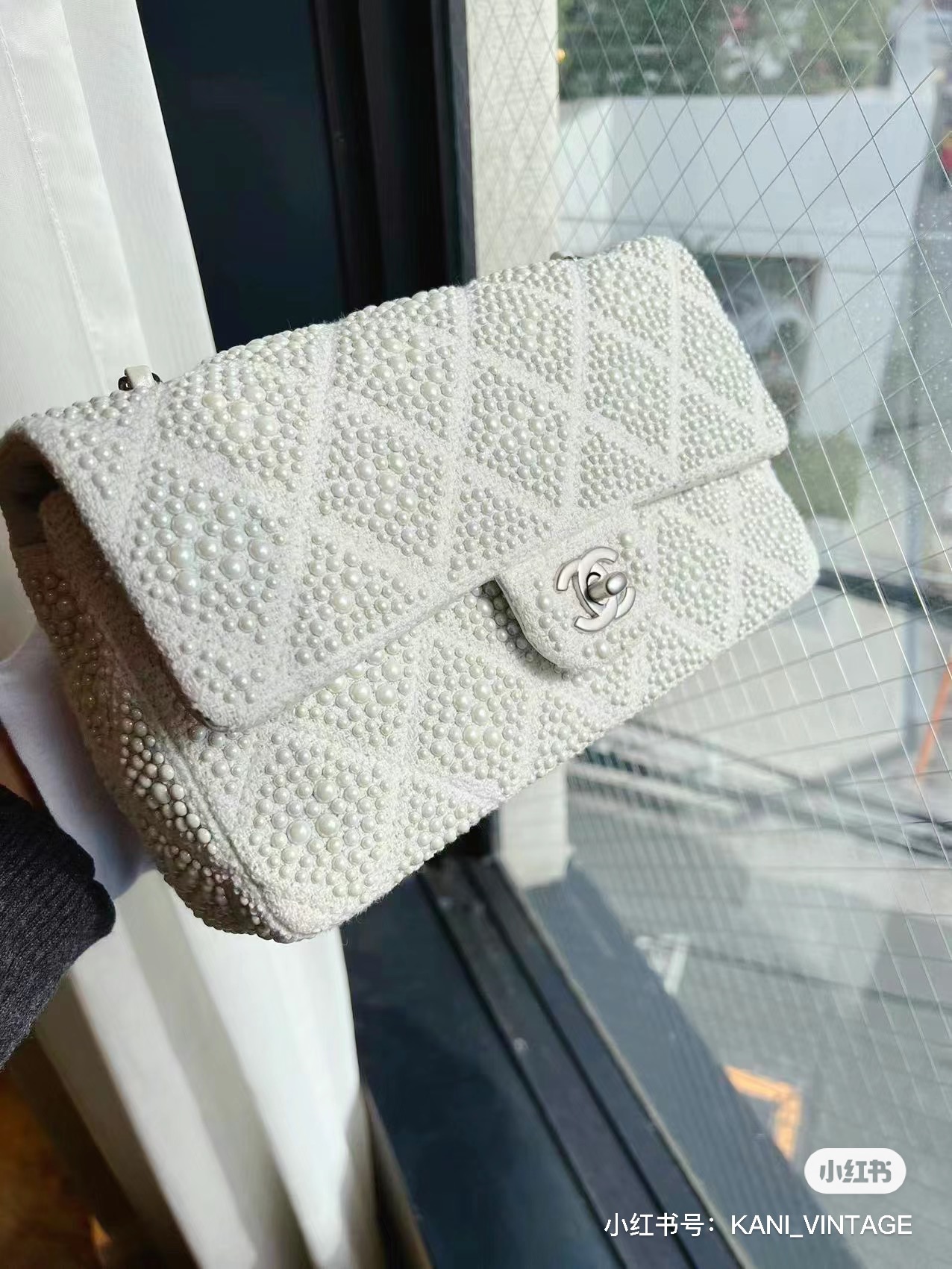 Chanel Snow White CF Pearl