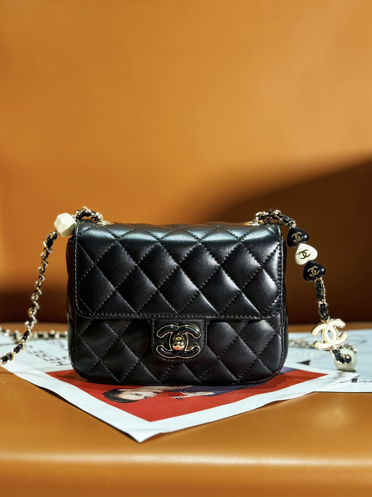 Buy 1:1
 Chanel Crossbody & Shoulder Bags Black White Sheepskin