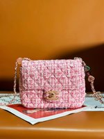 Chanel Fake
 Crossbody & Shoulder Bags Pink