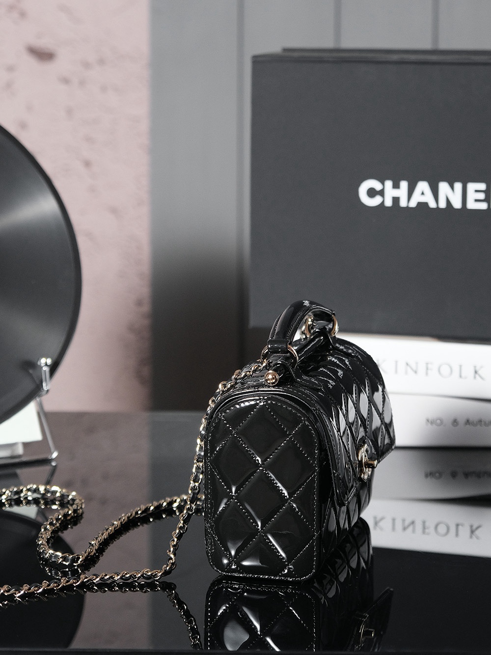 Chanel 23k 化妆盒子包 4