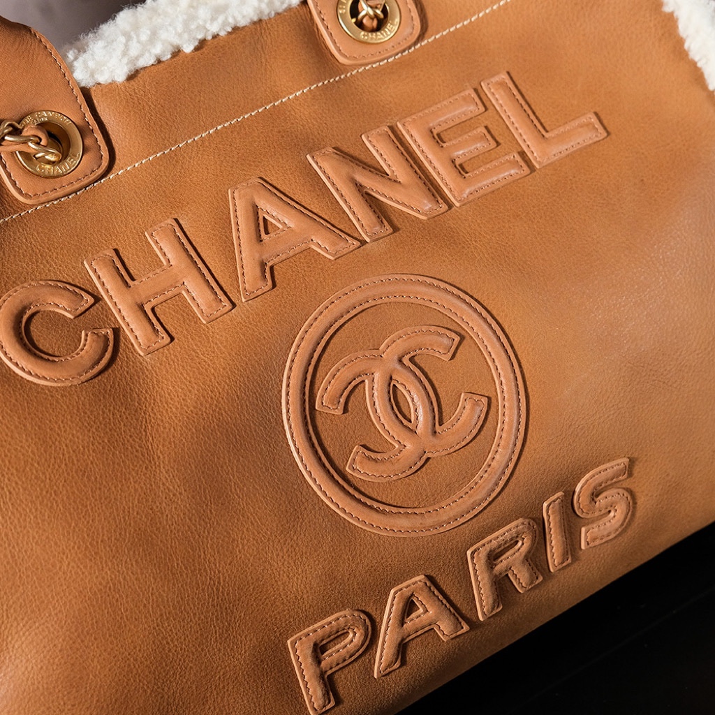 Chanel 24k 购物包🛍️ 8