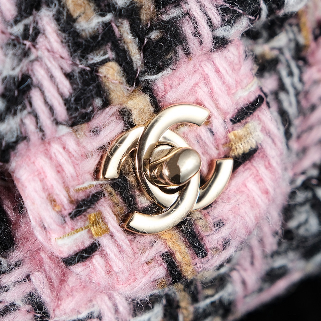 Chanel Luxury Handbag Collection 7