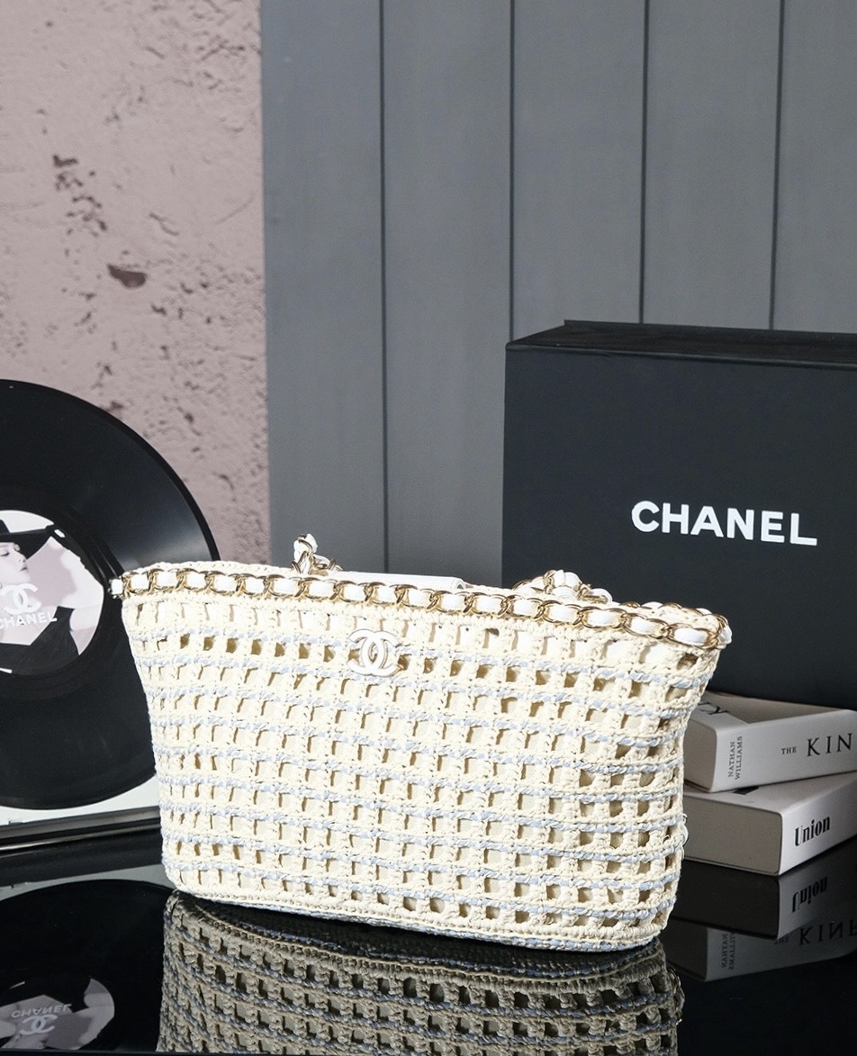 Chanel Luxury Designer Handbag Shoulder Crossbody Bag crafted in premium 3