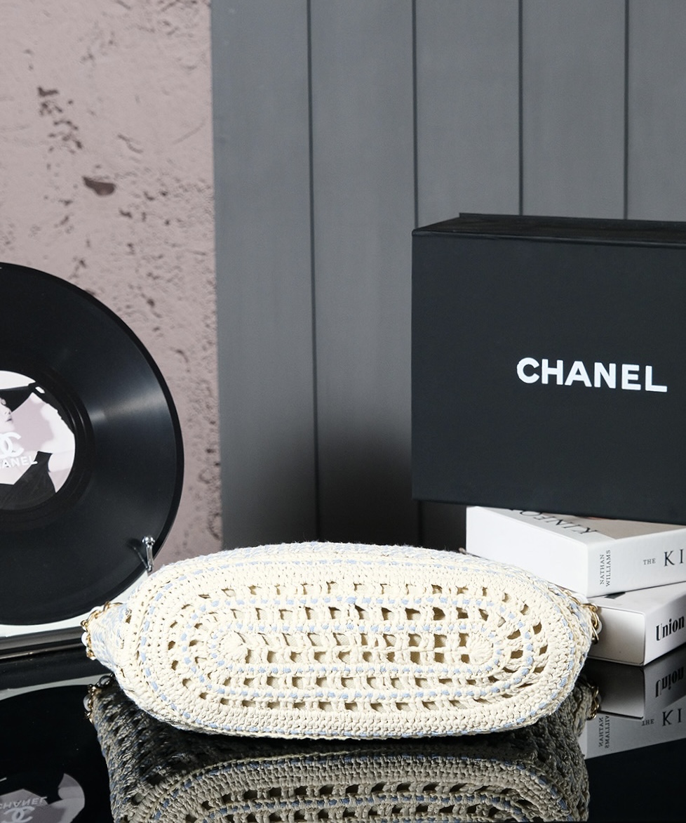 Chanel Luxury Designer Handbag Shoulder Crossbody Bag crafted in premium 5