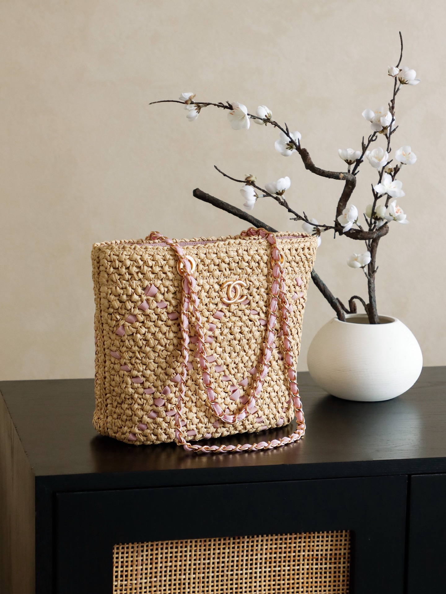 Chanel Raffia Basket Bag, Small Apricot Pink, 32*23*14cm, Spring Summer Collection 4 i1752816536089 7161 0 2