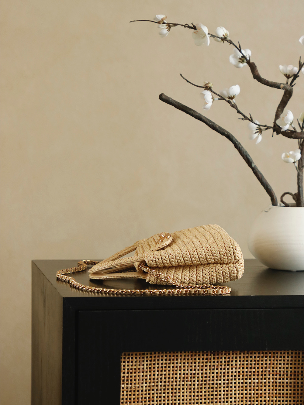 Chanel 26C Spring Raffia Top Handle Flap Bag, 13*19*7cm, AS4416 3 i1754821556531 9465 0 2