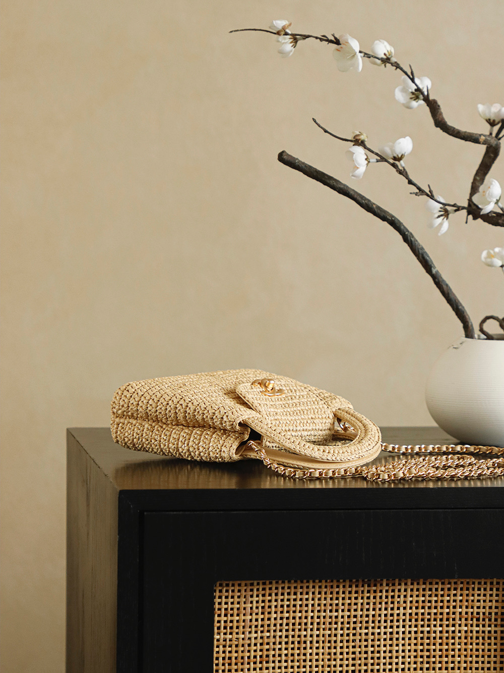 Chanel 26C Spring Raffia Top Handle Flap Bag, 13*19*7cm, AS4416 6 i1754821557721 9743 0 5