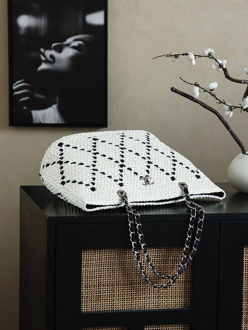Chanel White & Black Raffia Crochet Large Tote Bag with Chain Straps 7 i1757060587346 9037 0 7