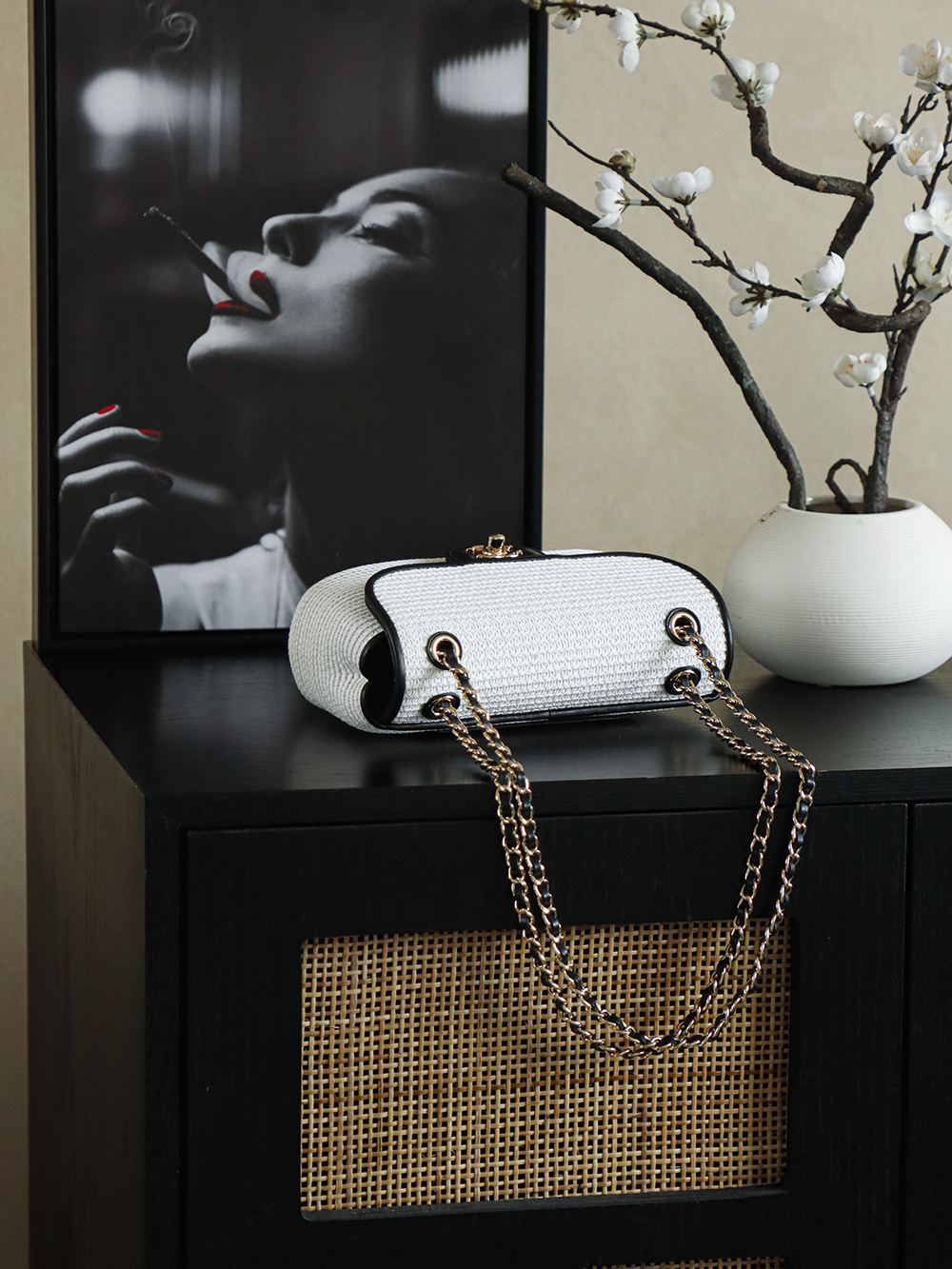 Chanel Woven Raffia Flap Bag, Classic Design, Summer Style Handbag, 20cm/25cm 7 i1757061111738 1210 0 5