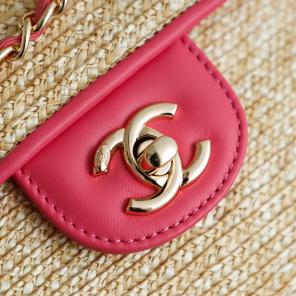 Chanel Raffia Flap Bag, Woven Design with Pink Leather Trim, 26cm 8 i1757685423690 2467 0 5