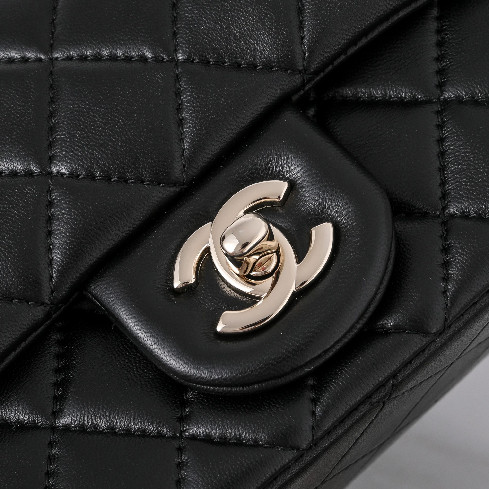 CHANEL Mini Classic Flap Bag