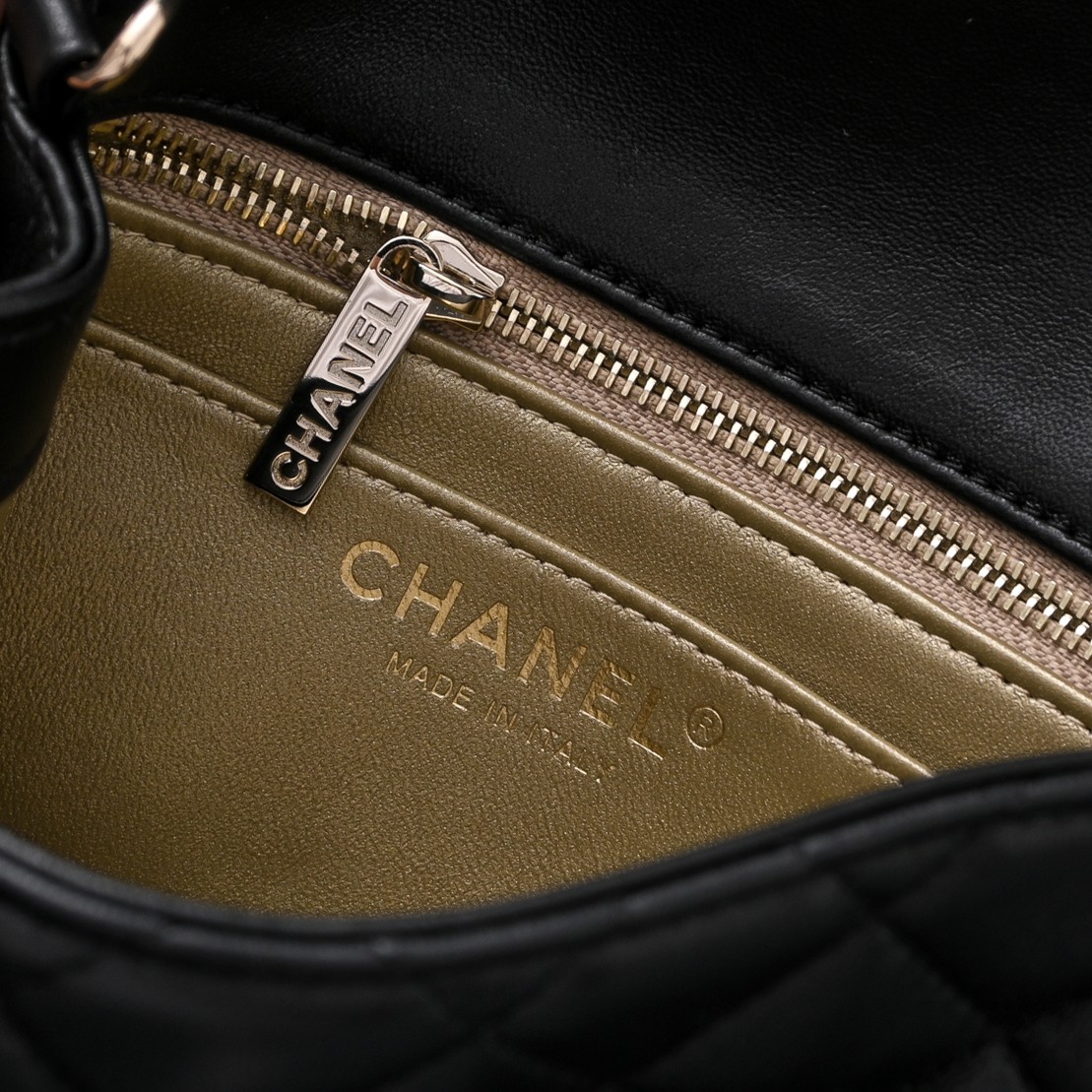 CHANEL Mini Classic Flap Bag