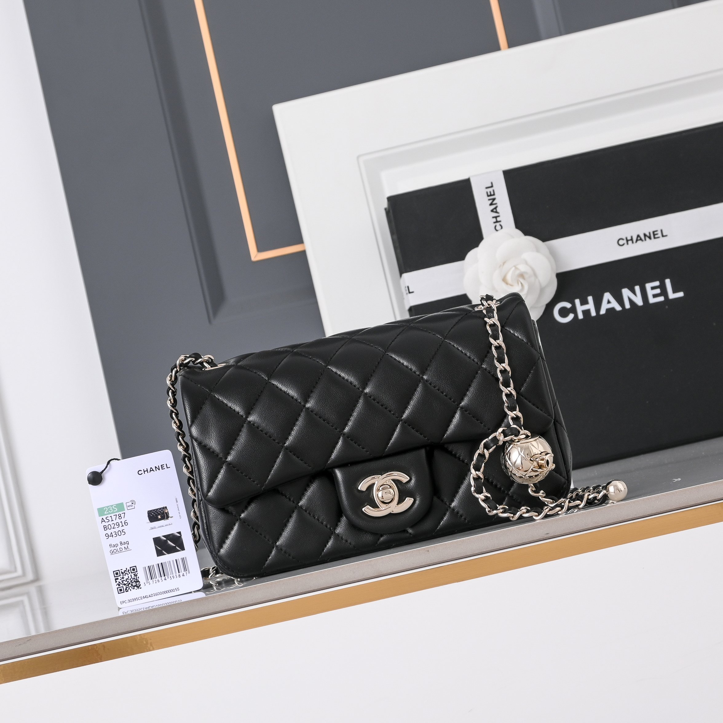 CHANEL Mini Classic Flap Bag