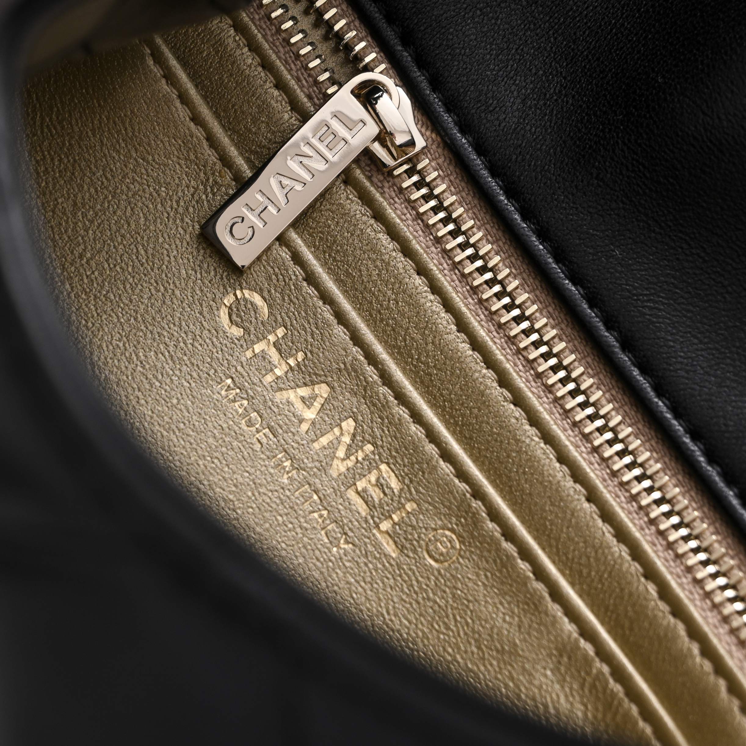 CHANEL Mini Classic Flap Bag