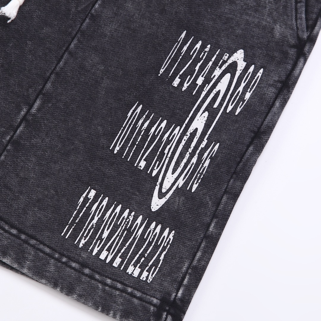 2024 Martin Margiela Collection: Cotton Fabric, Black and Blue, Unique Water Washing Technique - 图片 5
