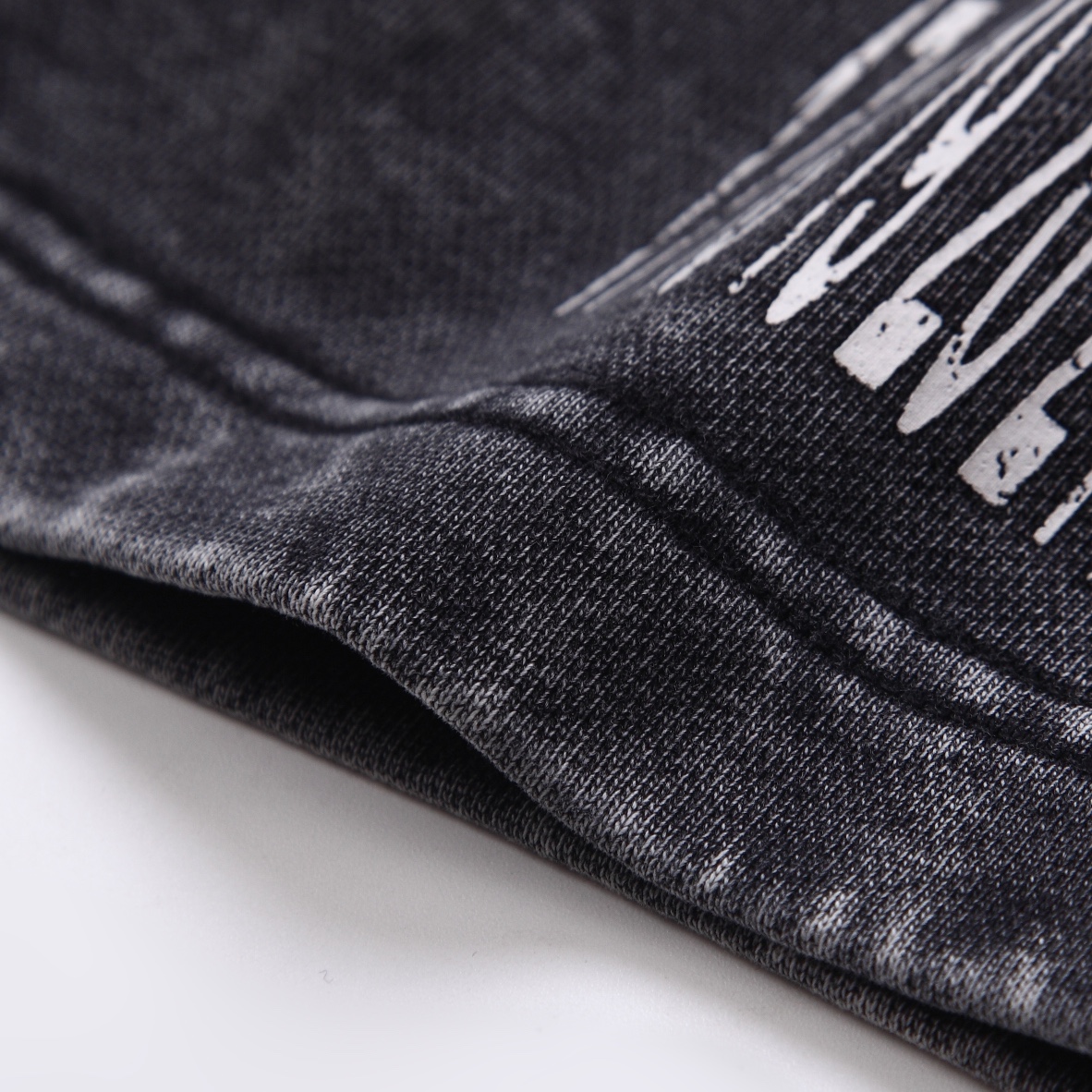 2024 Martin Margiela Collection: Cotton Fabric, Black and Blue, Unique Water Washing Technique - 图片 7
