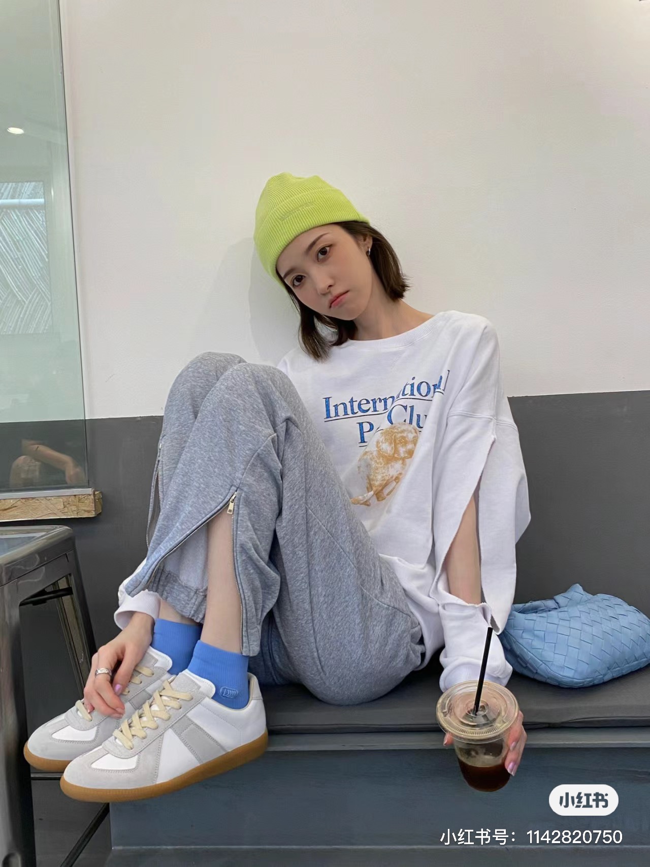 NO:235418,Reference # of footwear, casual shoes/sports shoes, sneakers19860909上脚参考#,休闲鞋/运动鞋,sneakers,Women's Shoes