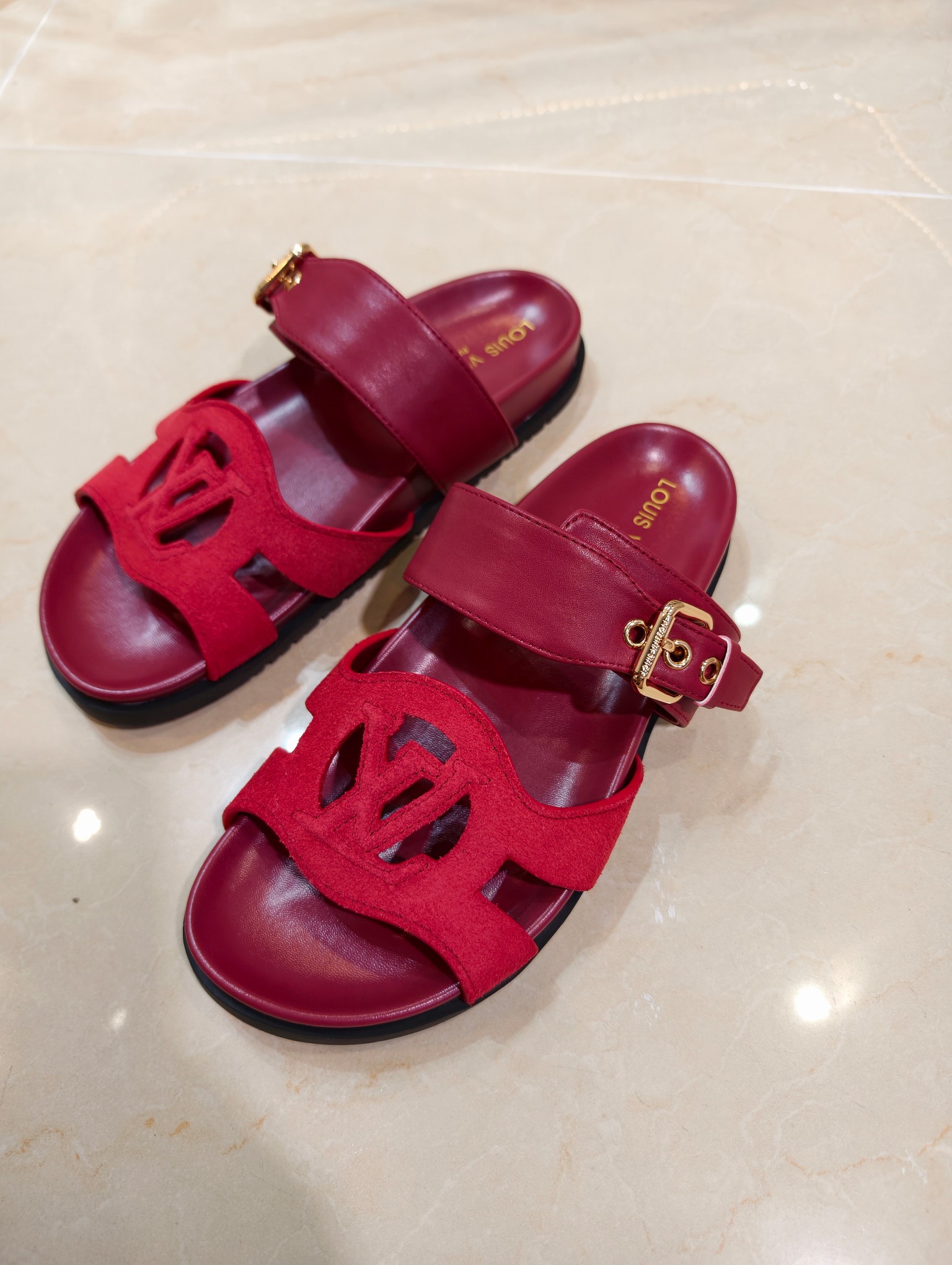 LV Women's Shoes Women's Shoes Women's Shoes detail image 2 from source 786062
