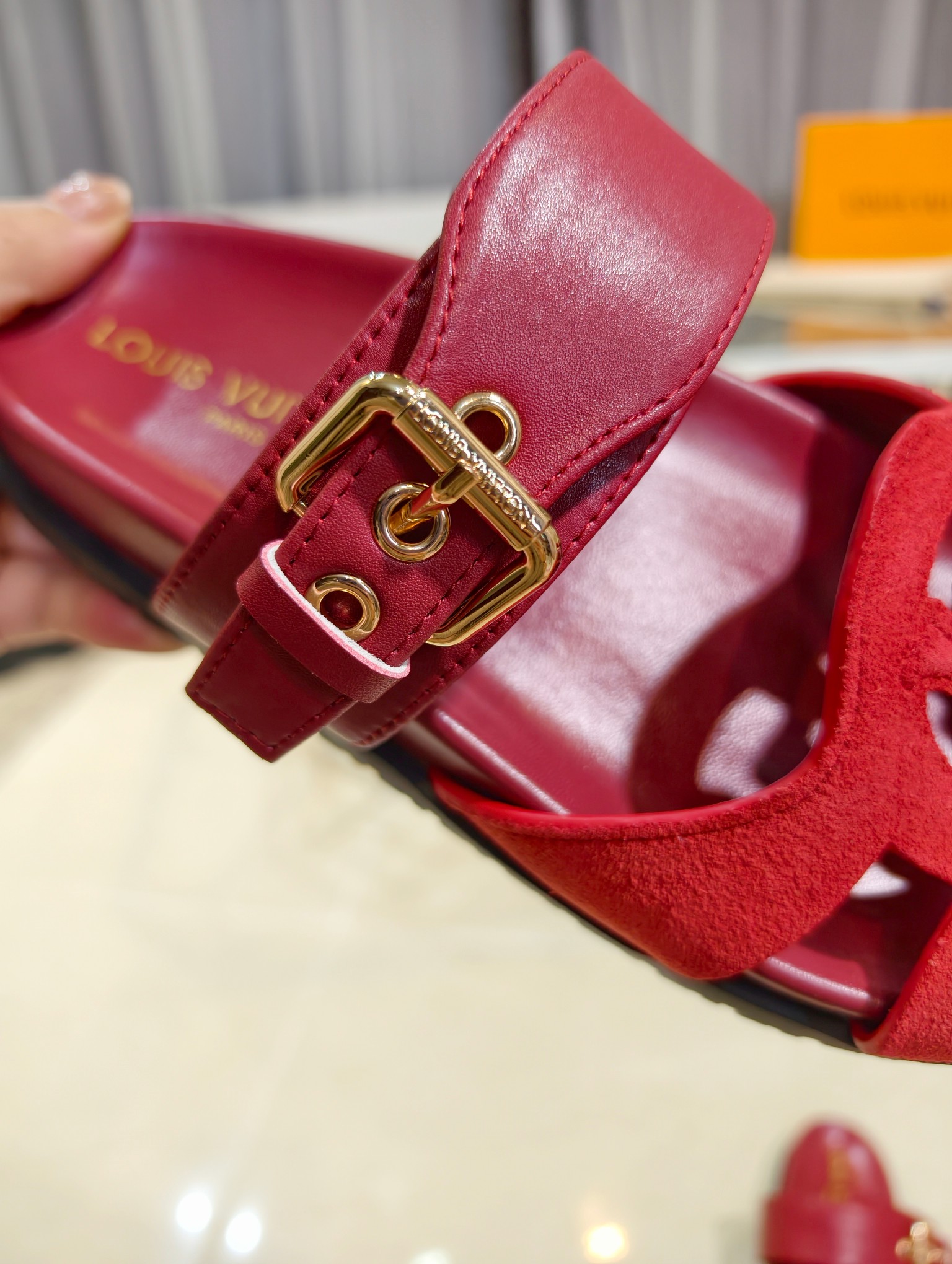 LV Women's Shoes Women's Shoes Women's Shoes detail image 5 from source 786062