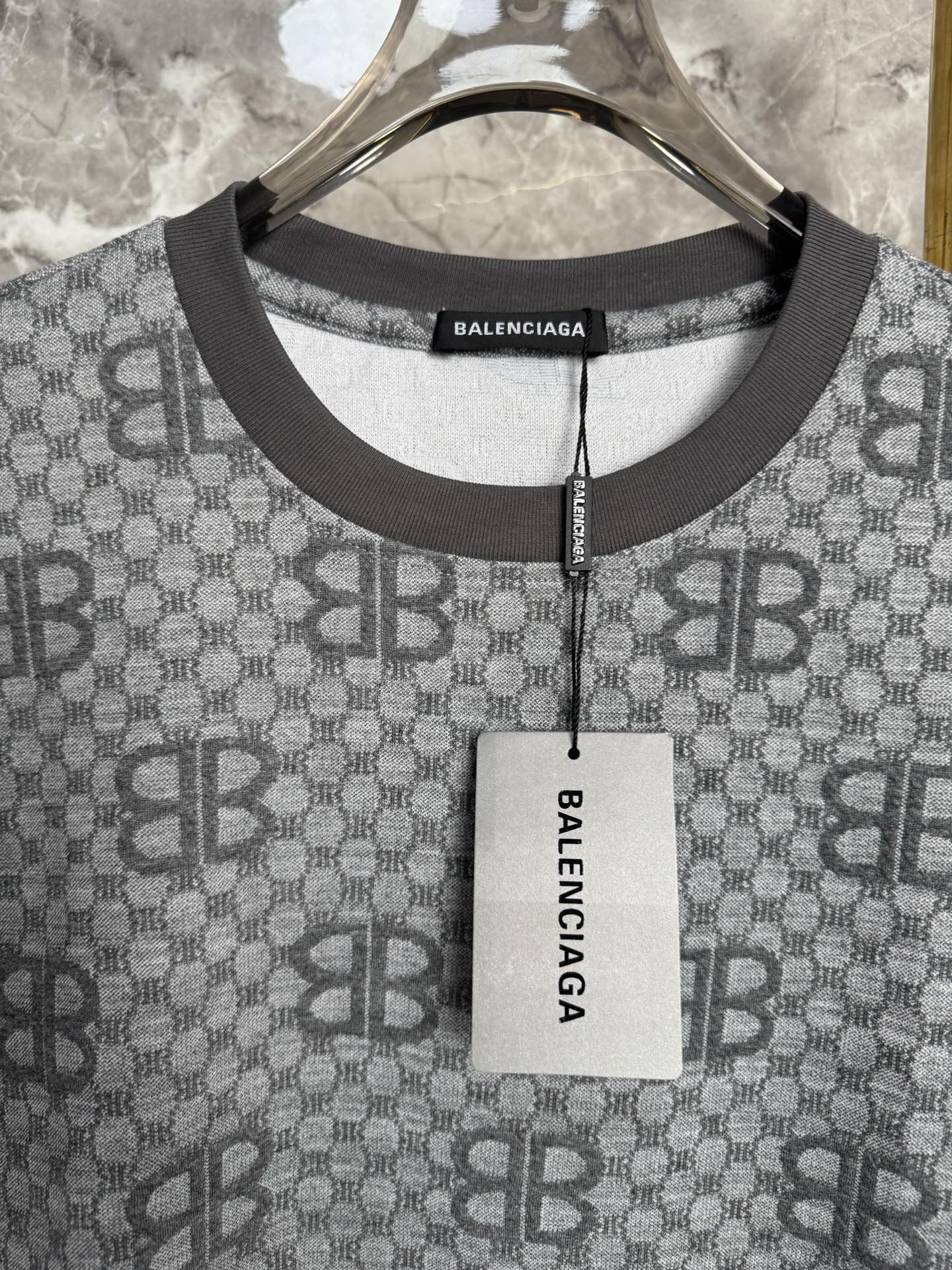 Balenciaga BALENCIAGA 巴黎世家 字母提花毛巾T恤 针织提花短袖 定制面料采用威化布织法