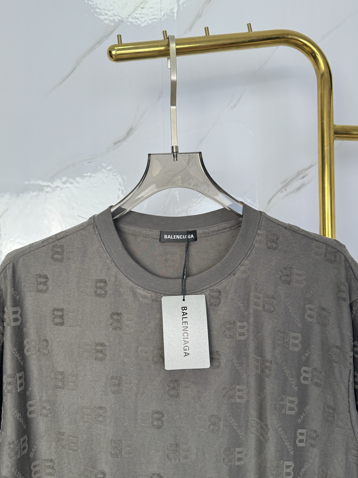 Balenciaga BALENCIAGA 巴黎世家 字母提花毛巾T恤 针织提花短袖 定制面料采用威化布织法