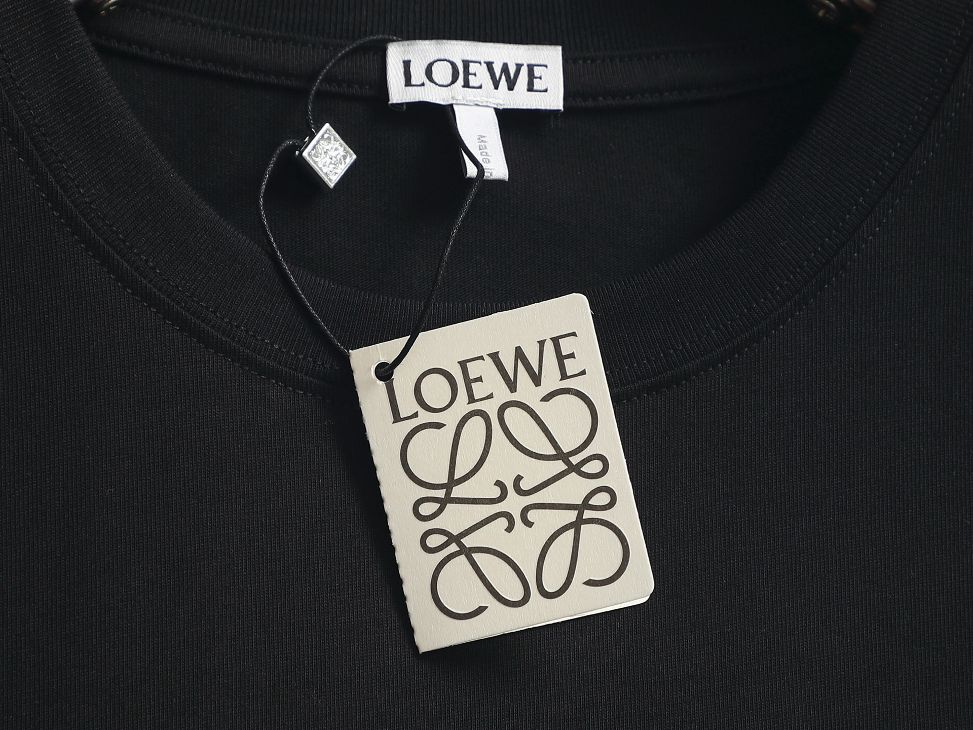 Loewe LOEWE 罗意威 最新最 LOGO植绒刺绣刺绣 最 的品质 短袖 制作工艺进口面料