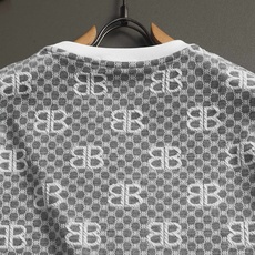 BALENCIAGA 巴黎世家 字母提花毛巾T恤 针织提花短袖 定制面料采用威化布织法,提花针织工艺,版 BALENCIAGA 巴黎世家 字母提花毛巾T恤 针织提花短袖 定制面料采用威化布织法,提花针织工艺,版