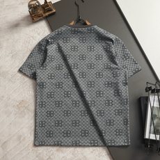 BALENCIAGA 巴黎世家 字母提花毛巾T恤 针织提花短袖 定制面料采用威化布织法,提花针织工艺,版 BALENCIAGA 巴黎世家 字母提花毛巾T恤 针织提花短袖 定制面料采用威化布织法,提花针织工艺,版