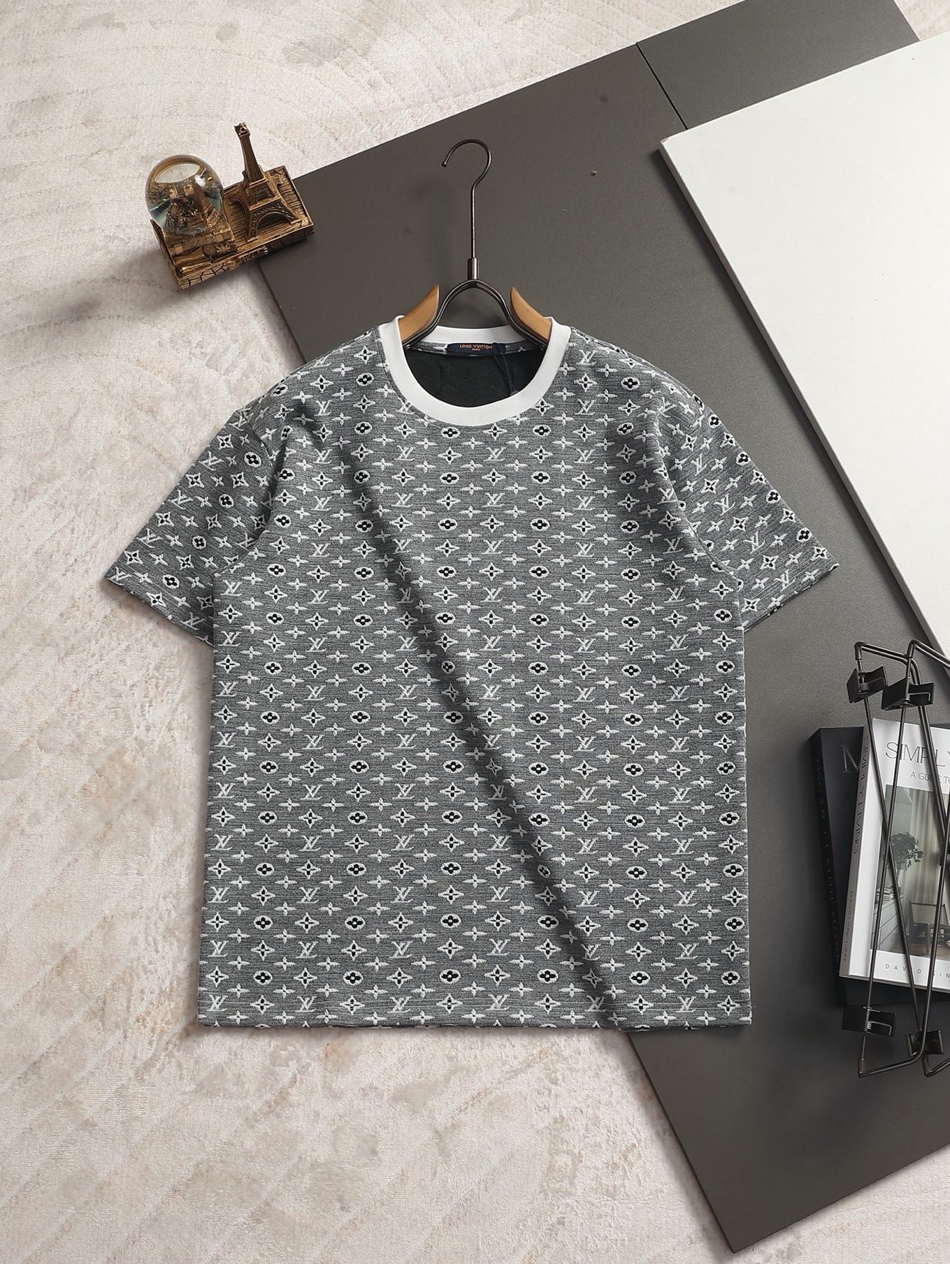 Louis Vuitton  路易威登  新品专柜走秀款  男女同款！提花毛巾T恤圆领短袖，针织提花短袖