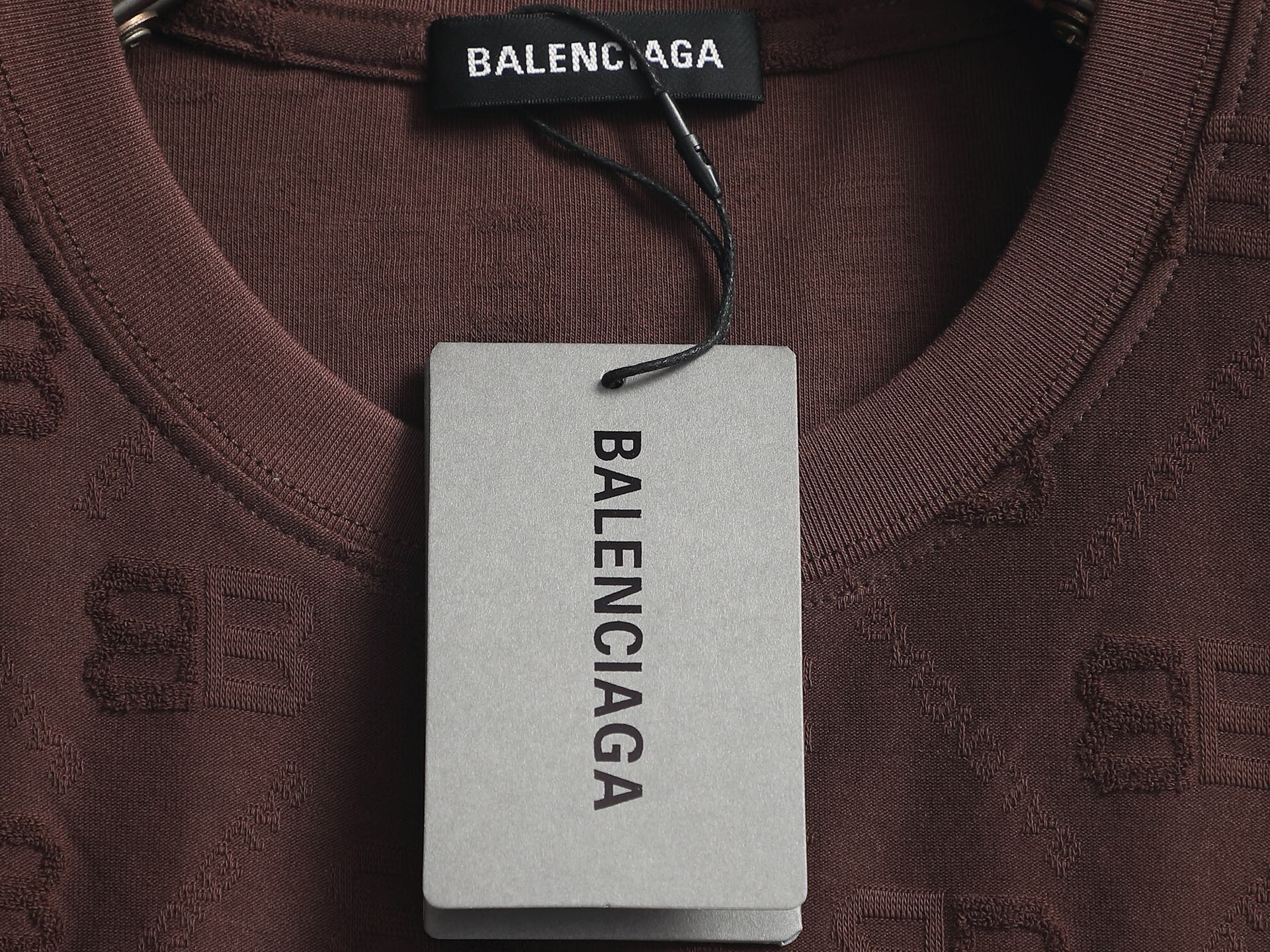 Balenciaga BALENCIAGA 巴黎世家 字母提花毛巾T恤 针织提花短袖 定制面料采用威化布织法