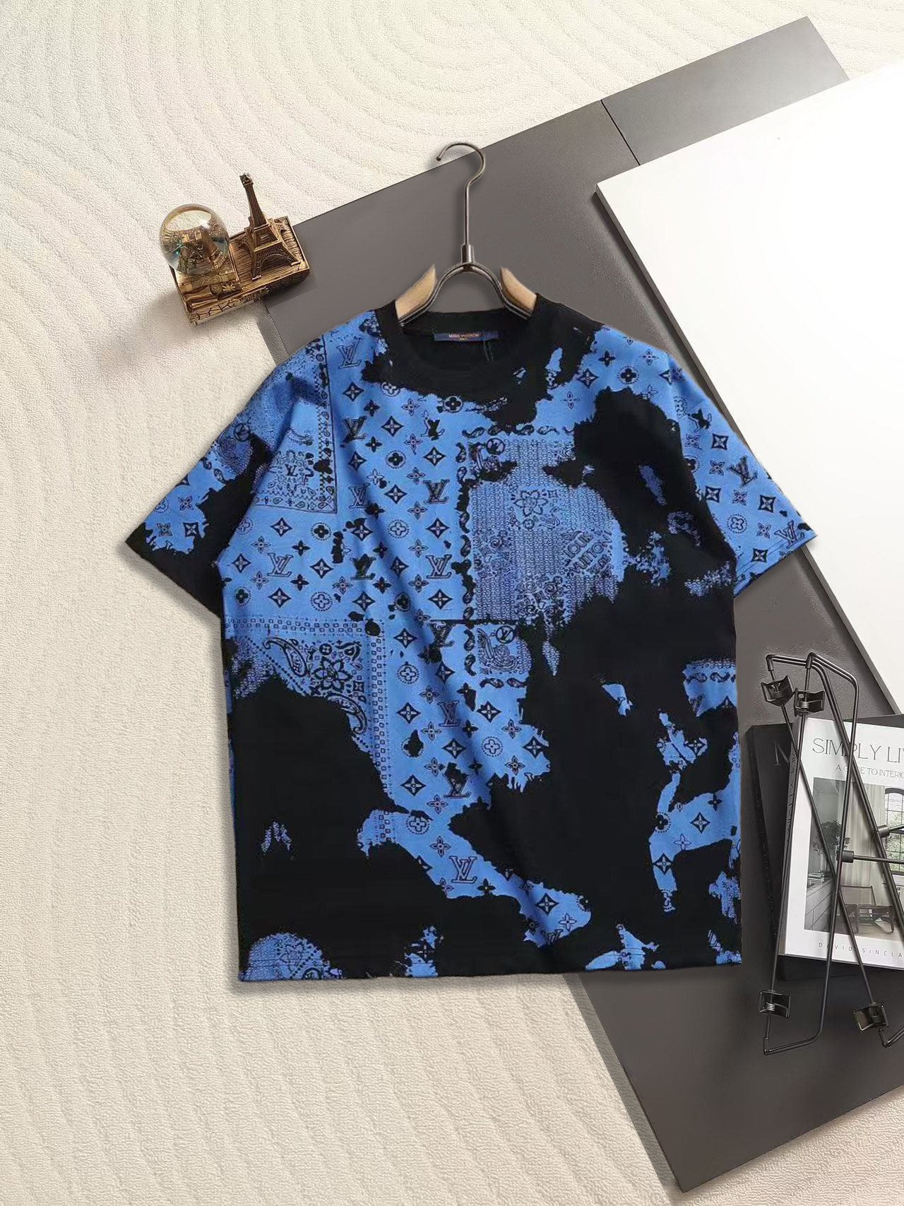 Louis Vuitton 路易威登（Louis Vuitton）**