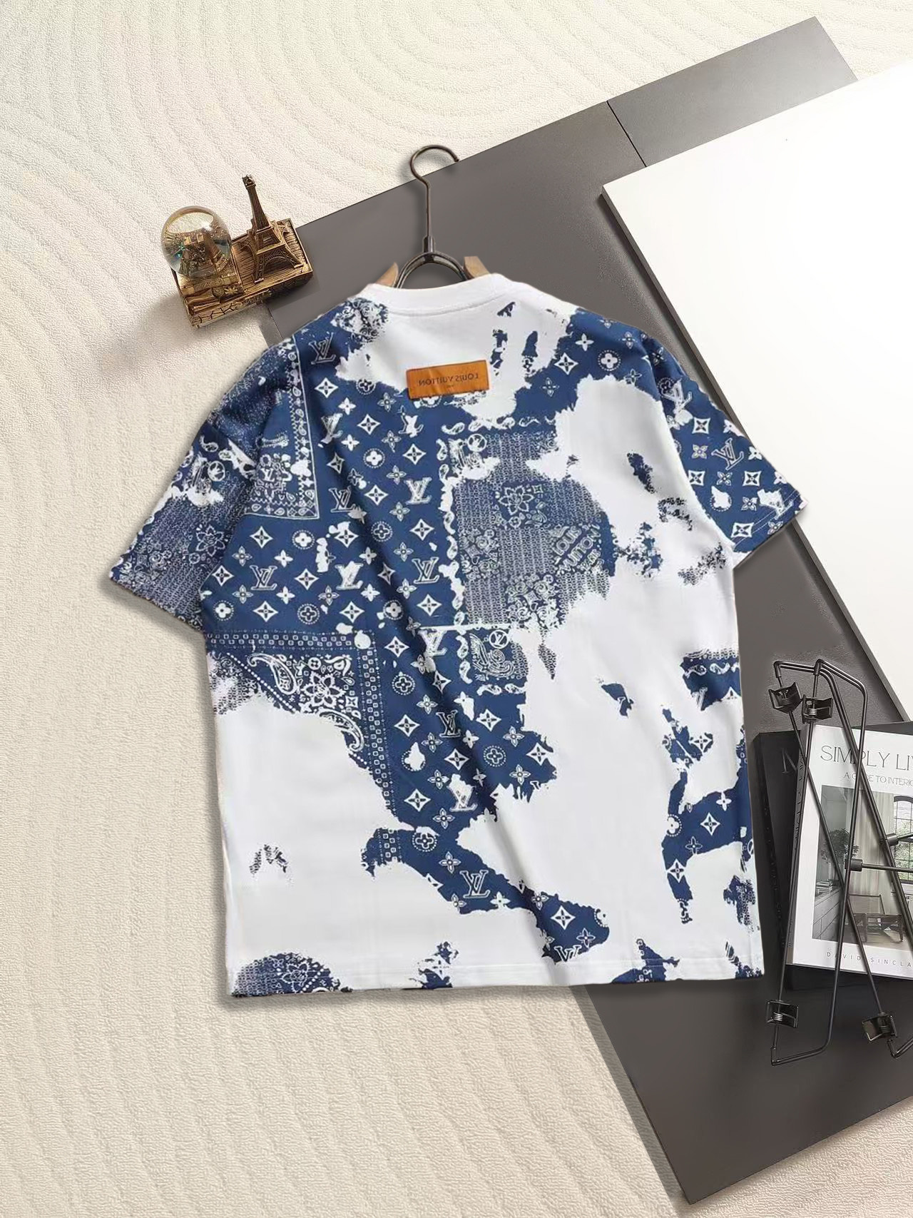 Louis Vuitton 路易威登（Louis Vuitton）风格的潮流短袖