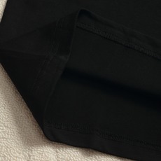 Louis Vuitton/路易威登 高级胸前印花工艺经典Logo标识精致升级,灵感源自八十年代复古刺绣 Louis Vuitton/路易威登 高级胸前印花工艺经典Logo标识精致升级,灵感源自八十年代复古刺绣
