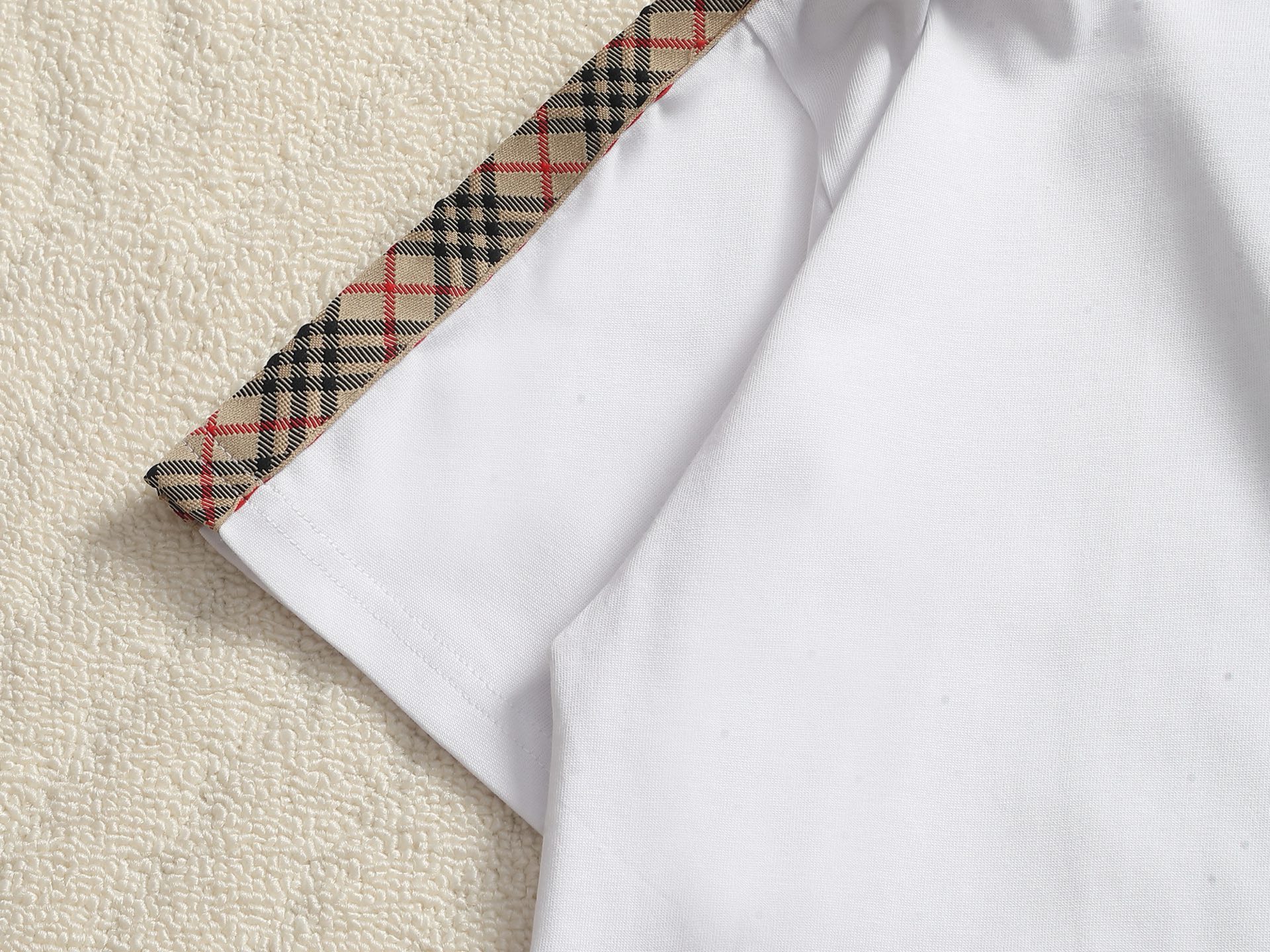Burberry BBR织带格子战马刺绣短袖T恤
