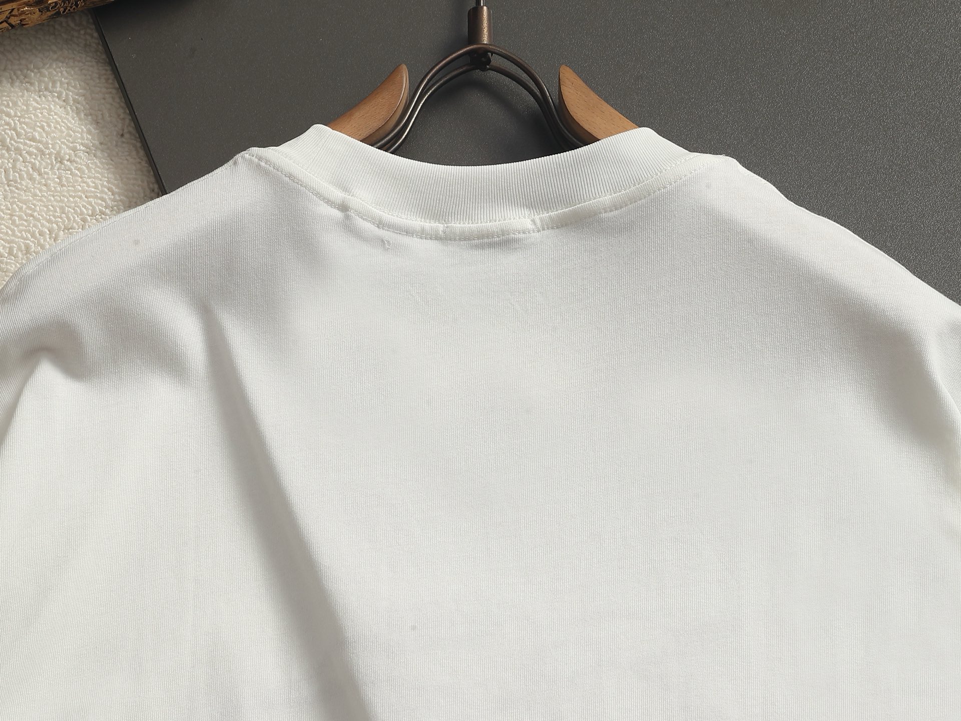 Moncler 蒙口2026早春新款 320g短袖T恤 同步发售 定制专属纯棉面料 定制 工艺螺纹