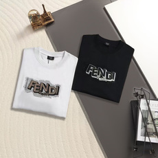 FENDI/芬迪 260克圆领短袖T恤口袋五金拉链印花标识官方同步 高版本 高品质时尚个性 百搭潮流 FENDI/芬迪 260克圆领短袖T恤口袋五金拉链印花标识官方同步 高版本 高品质时尚个性 百搭潮流