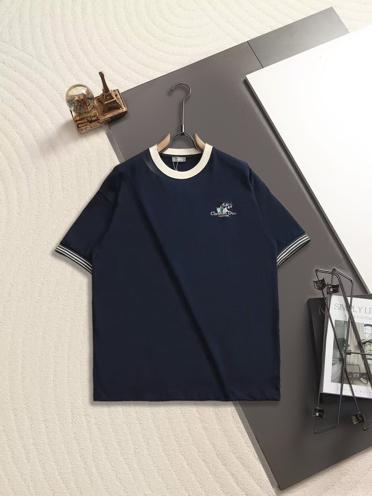 Dior/迪奥 撞色定制罗纹 胸口经典小字母刺绣标识精致升级，灵感源自八十年代原版面料 官方同款 短袖T
