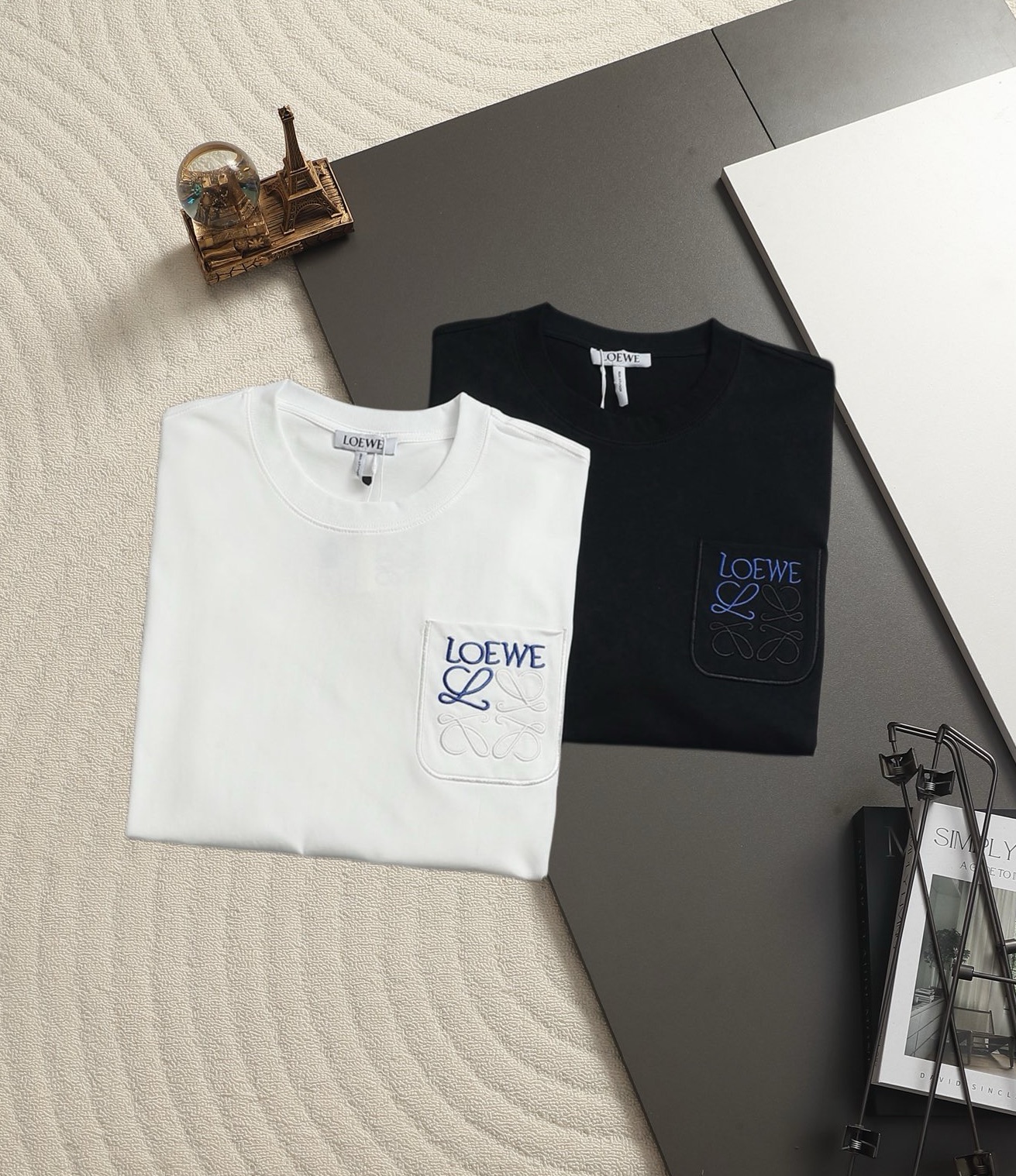 Loewe LOEWE 罗意威 最新最 LOGO拼色刺绣刺绣 最 的品质 短袖 制作工艺进口面料