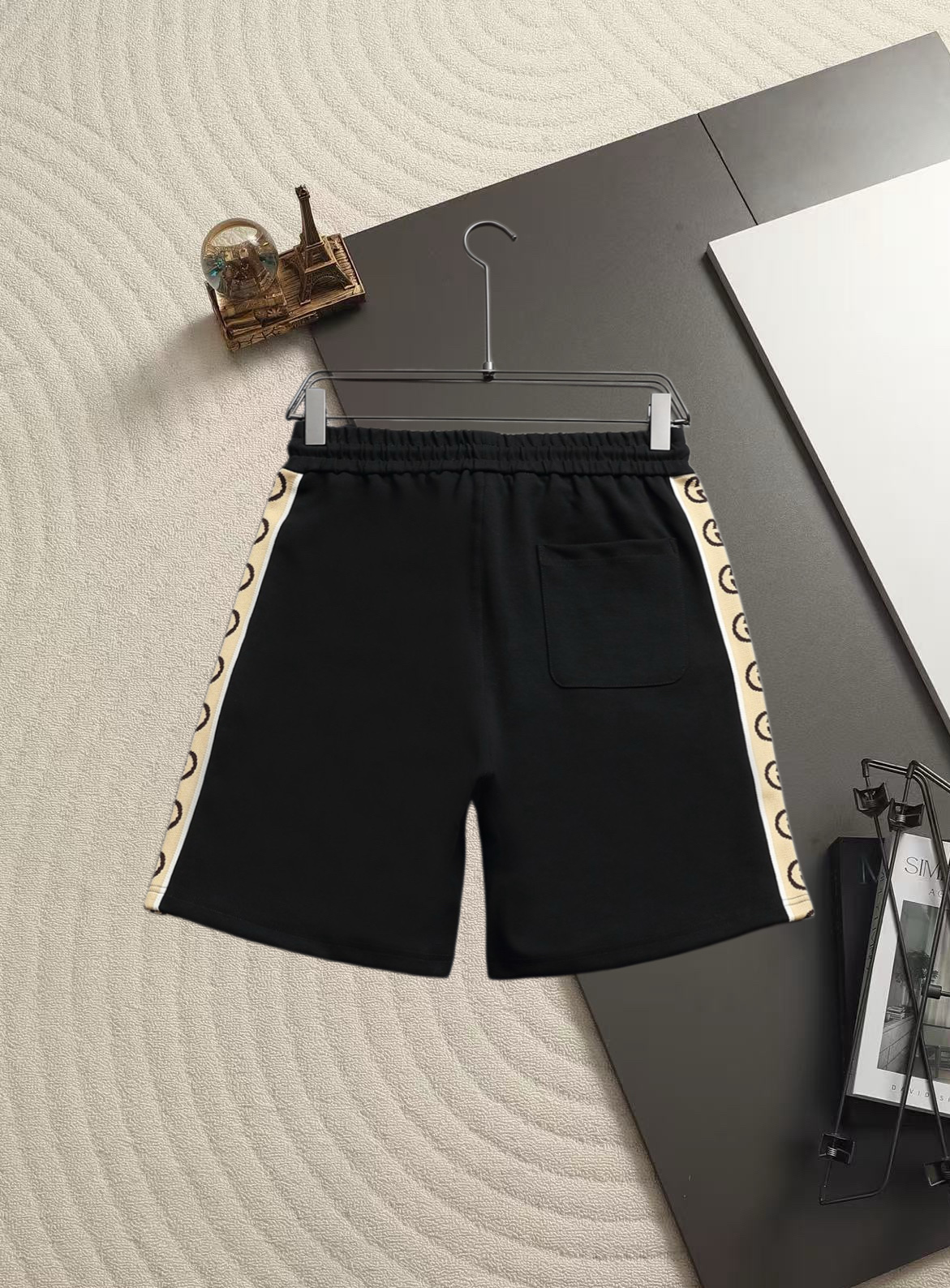 Gucci GUCCI 古驰26ss 毛圈短裤 ～采用棉质毛圈面料精心制作 饰以同色调提花图案