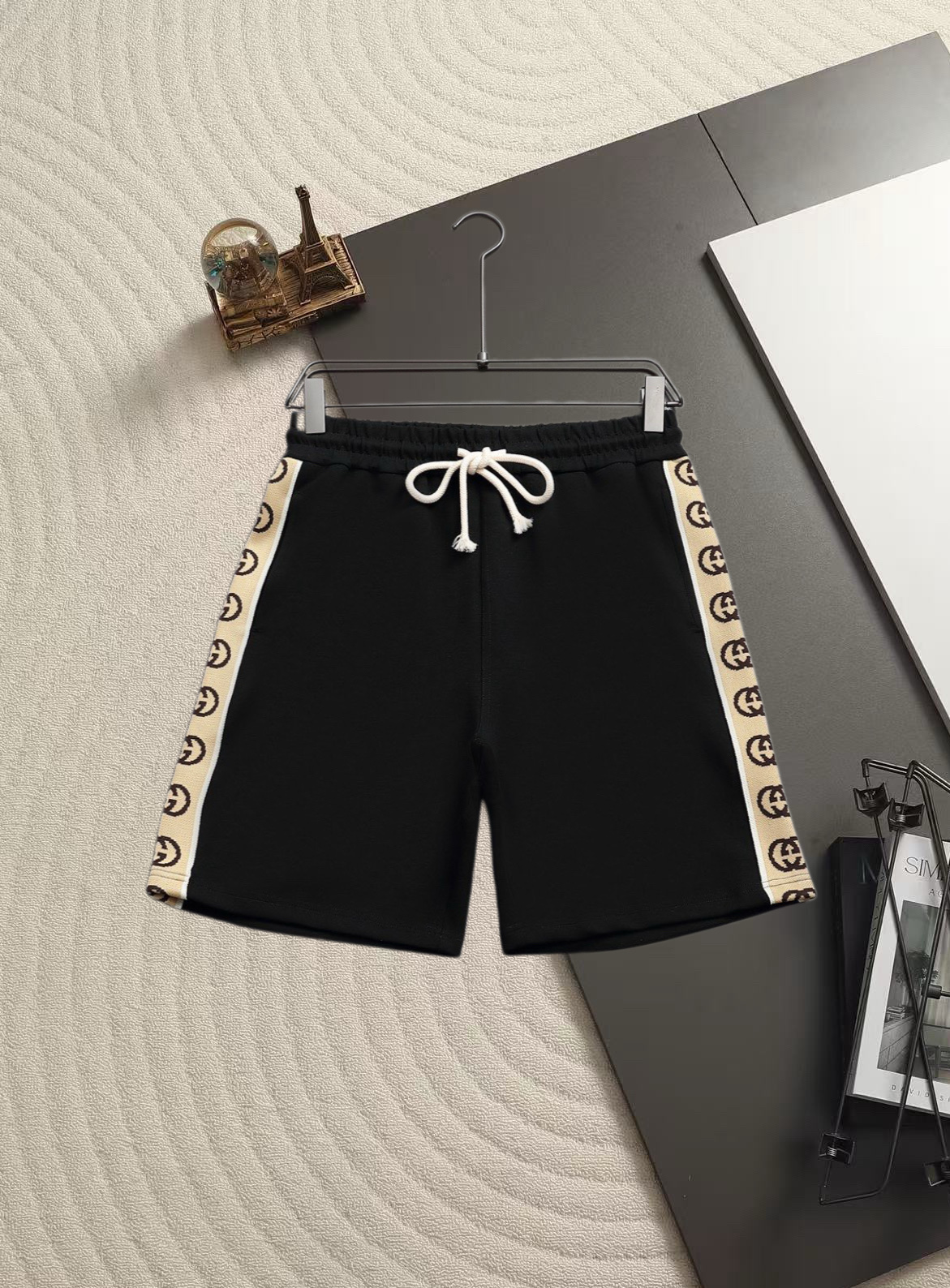 Gucci GUCCI 古驰26ss 毛圈短裤 ～采用棉质毛圈面料精心制作 饰以同色调提花图案